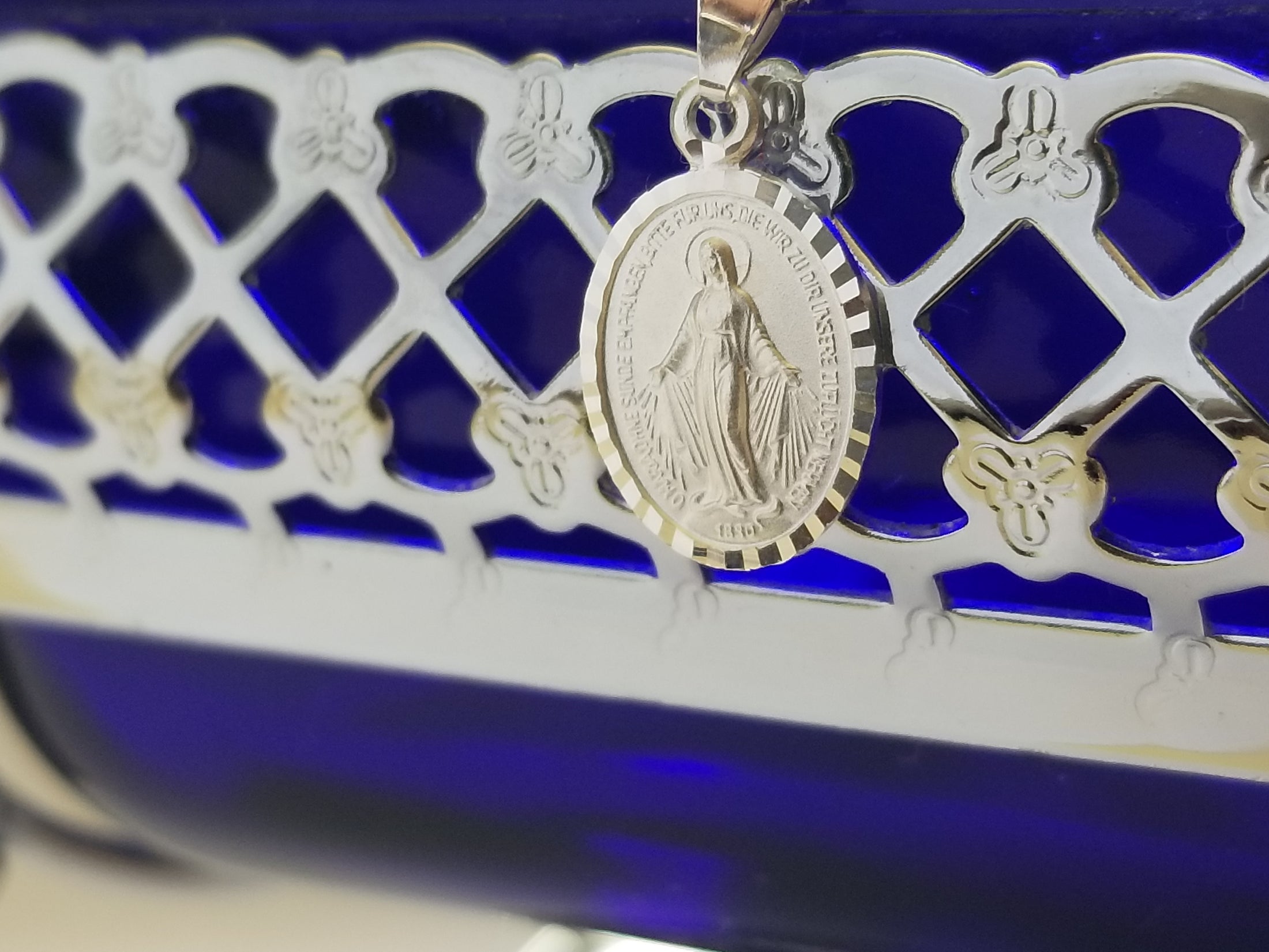 Sterling Silver Tiny Miraculous Medal